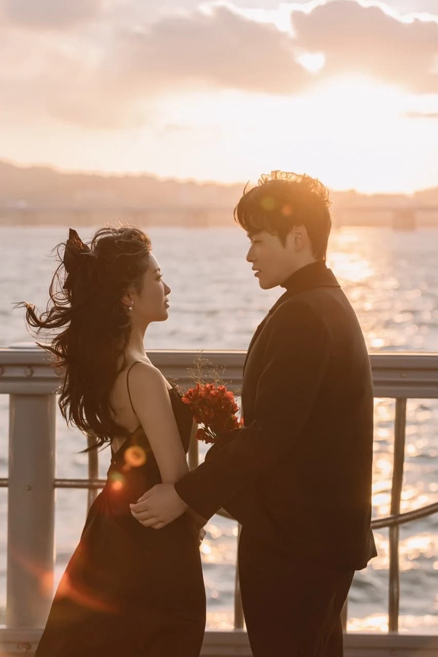Couple Pictorial