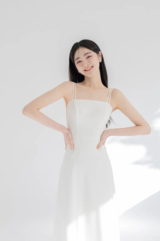 비기닝 내추럴 룩북 06/07 — 내추럴 룩북 · 자연광 중심 · 맑고 깨끗한 피부 표현