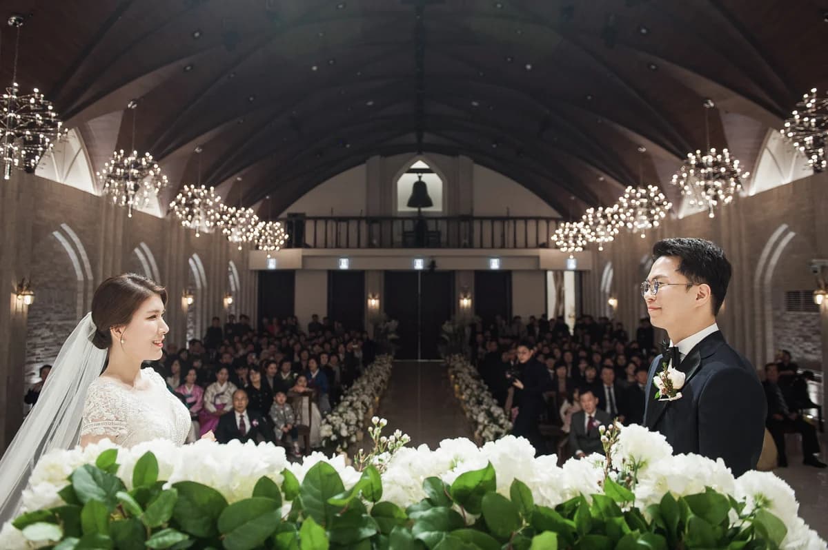 셰프가 즉석에서 선보이는 170여 가지 하이엔드 라이브 키친 뷔페